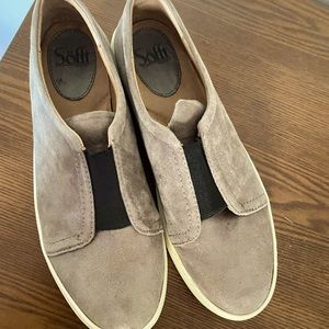 Sofft slip on sneakers